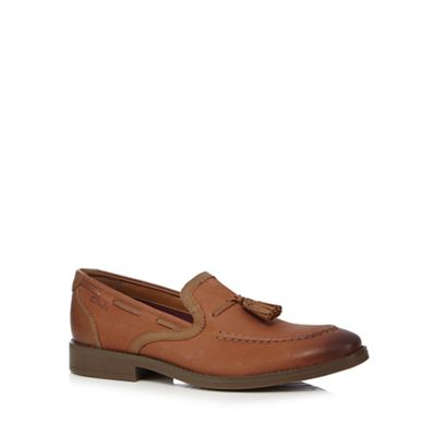 Clarks Big and tall tan 'garren' loafers